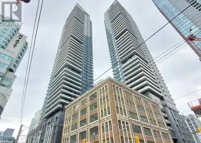 Lived In Luxury King Blue Condo With 1 Bedroom+Den . Steps To Ttc, Underground Path, Restaurants, Sh...
