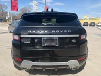 LEATHER SEATS, NAVIGATION SYSTEM, SUNROOF/MOONROOF, PARKING DISTANCE CONTROL, 4WD, MEMORY SEATS, HEA... (image 3)