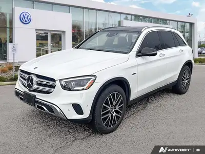 Embark on every journey with confidence and sophistication in this exceptional 2020 Mercedes-Benz GL...