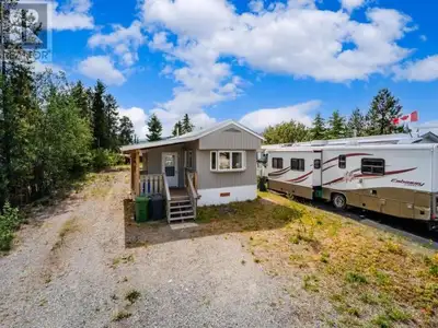 Welcome to 19 Eagle Place in family-friendly Arkell. This great 2 bedroom home sits on owned land, N...