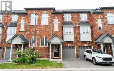 9 - 15 OLD COLONY ROAD Richmond Hill (Oak Ridges Lake Wilcox), O