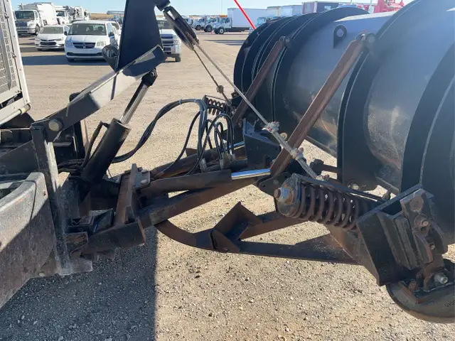 2016 Kenworth T800 in Heavy Trucks in Calgary - Image 18