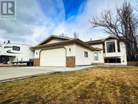 8 Park Drive Whitecourt, Alberta