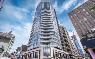 Amazing 2-Bdrm+2Bath Yorkville Condo with Parking!!