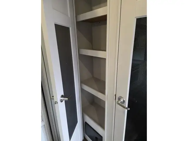 2022 Keystone RV Cougar Premium 355FBS in Travel Trailers & Campers in Penticton - Image 15