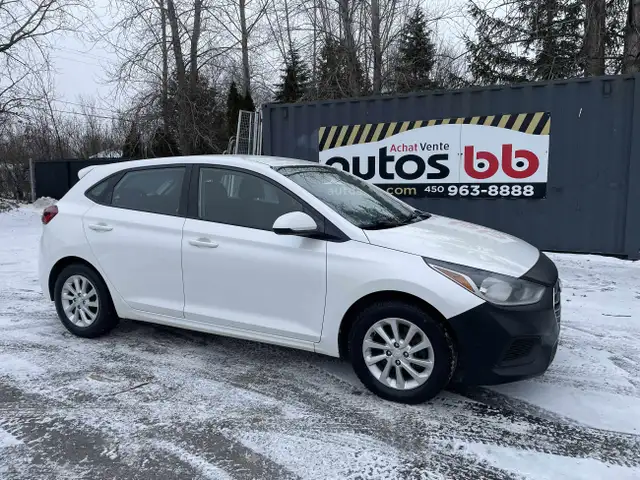 2020 Hyundai Accent Hatchback ( AUTOMÁTICO - PREFERIDO )