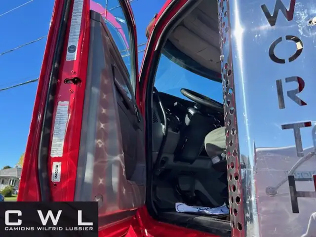 2018 Kenworth T880 in Heavy Trucks in Longueuil / South Shore - Image 6