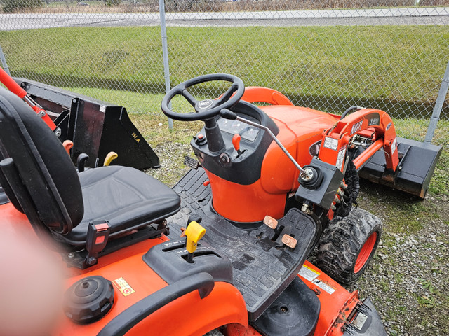 Used 2015 CS2410 Tractor, Loader and Mower Financing Available! in Other in Hamilton - Image 3