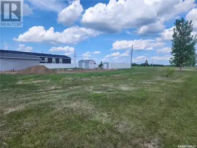 Great opportunity to own a 50' x 150' corner lot located at Montreal and 1st Street. The lot is with...