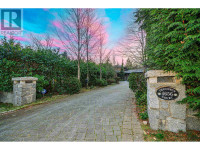 4656 DECOURCY COURT West Vancouver, British Columbia