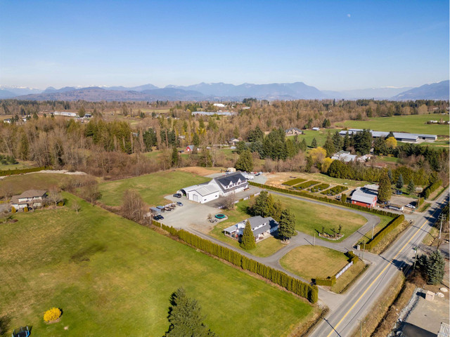 29065 TOWNSHIPLINE ROAD Abbotsford, British Columbia in Houses for Sale in Abbotsford - Image 3