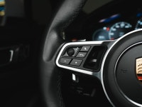 This 2020 Porsche Cayenne is a local Ontario vehicle presented in excellent condition, backed by a c... (image 9)