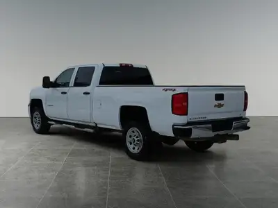 2019 Chevrolet SILVERADO 2500HD 4WD Crew Cab 167.7 Work Truck, View more