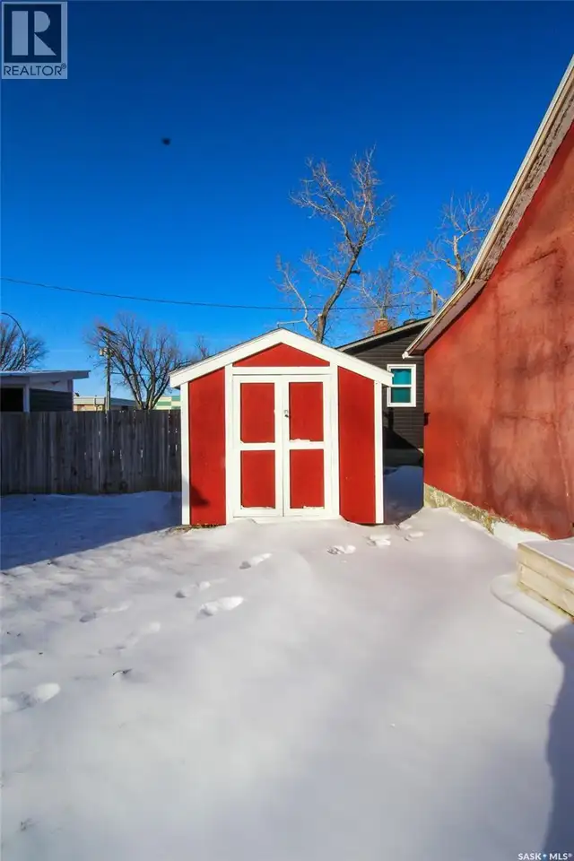 689 2ND STREET W Shaunavon, Saskatchewan in Houses for Sale in Swift Current - Image 25