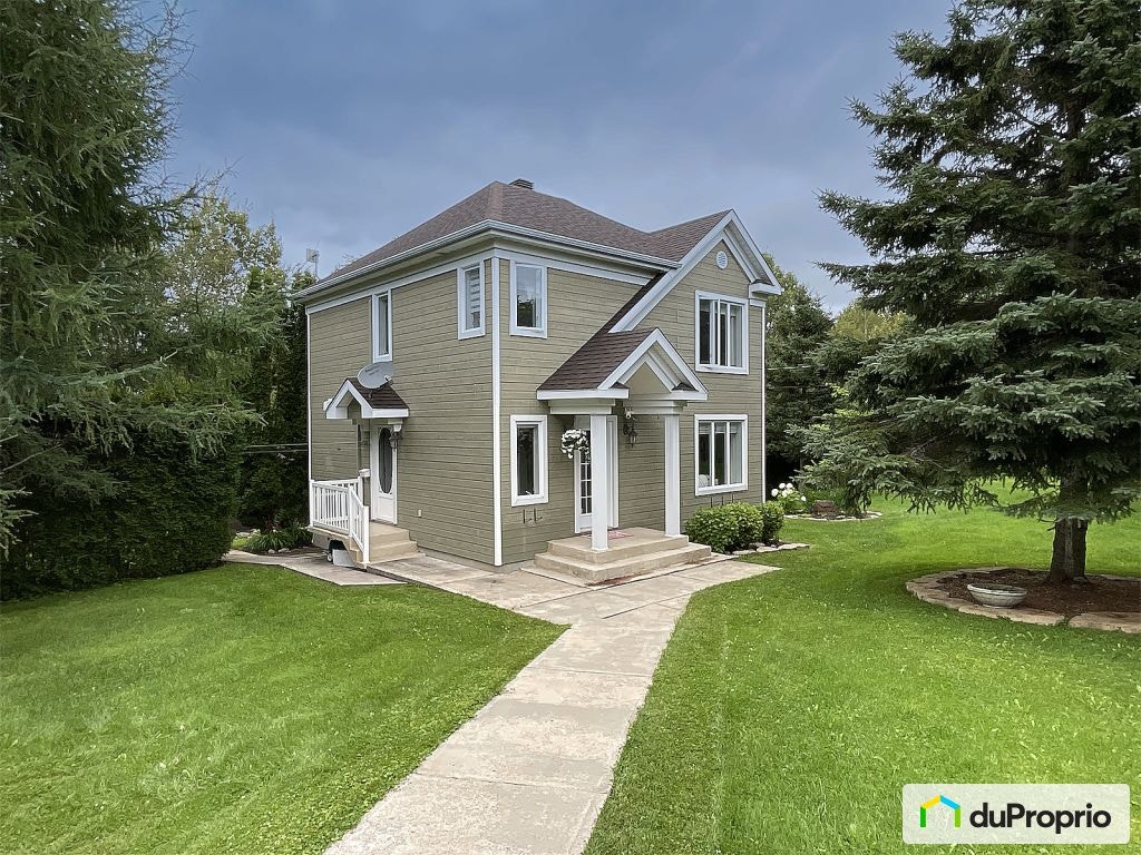 $699,000 - 2 Storey for sale in Jonquière (Jonquière) — photo 2