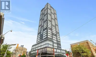 805 - 203 COLLEGE STREET Toronto (Kensington-Chinatown), Ontario