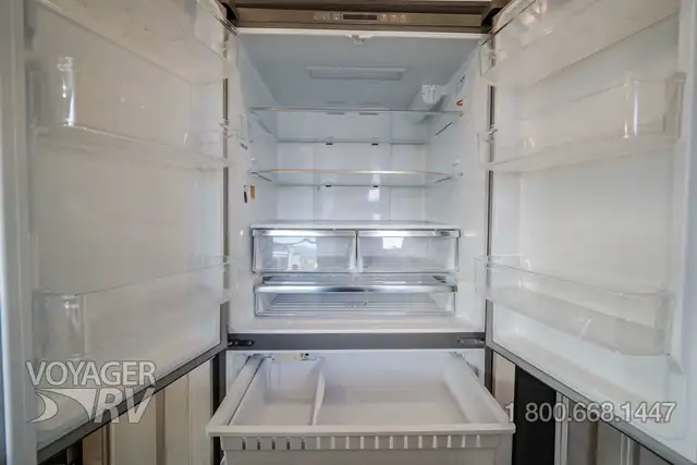 2023 Heartland Bighorn 3215RL in Travel Trailers & Campers in Kelowna - Image 12