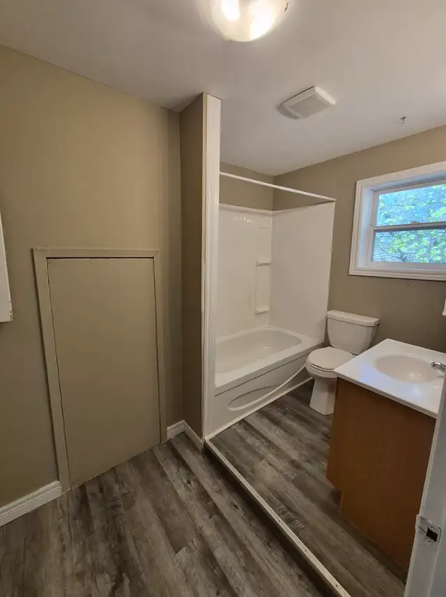 68 O'Connell Ave, Unit B in Long Term Rentals in Saint John - Image 5
