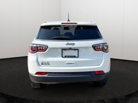 This Jeep Compass has a dependable EC1 2.0L DOHC I-4 DI turbo engine w/ESS engine powering this Auto... (image 4)