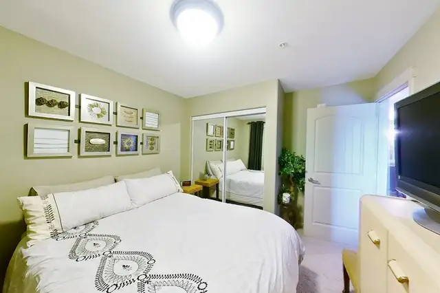 Luxury West Facing 8535 Clearwater Drive - Furnished C Unit in Long Term Rentals in Fort McMurray - Image 14