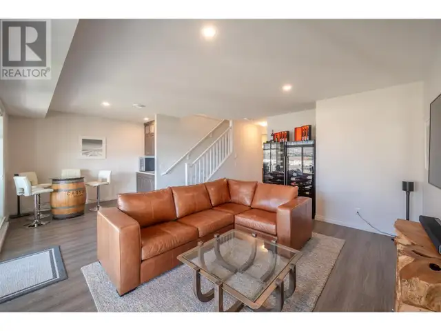 2450 Radio Tower Road Unit# 163 Oliver, British Columbia in Houses for Sale in Penticton - Image 38
