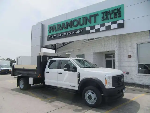 2023 Ford F-550 CREW CAB 4X4 DIESEL WITH 12FT STEEL DUMP BOX in Cars & Trucks in Oakville / Halton Region - Image 2