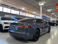 FULLY ELECTRIC, FEATURING : NAVIGATE ON AUTOSTEER, FULL GLASS PANORAMIC ROOF, HEIGHT ADJUSTABLE SUSP... (image 3)