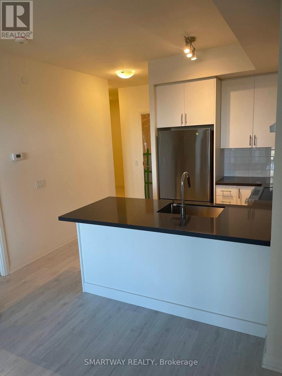 218 - 8960 JANE STREET Vaughan (Vellore Village), Ontario 4