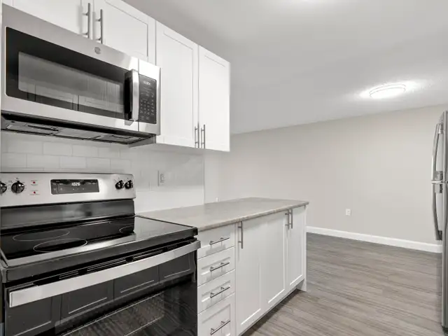 Derby Lane Apartments - 2 Bedroom, 1 Bath Apartment for Rent - S in Long Term Rentals in Sarnia - Image 10