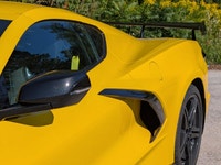 6.2L Gas V8 engine for thrilling performance - Z51 Performance Package enhances driving dynamics - A... (image 2)