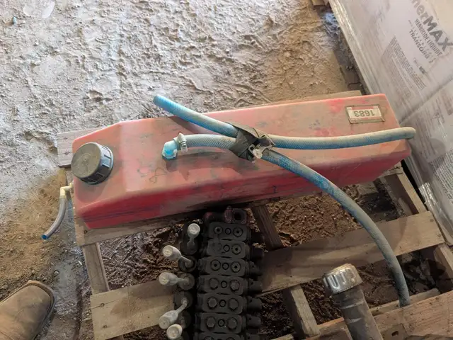 QTY OF GRAIN AUGER PARTS in Heavy Trucks in Saskatoon - Image 5