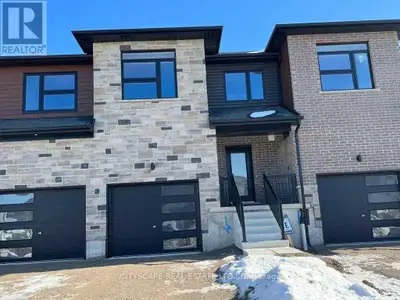 9 FAITH STREET Cambridge, Ontario