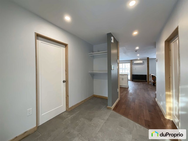 $579,995 - 2 Storey for sale in St-Joseph-Du-Lac — photo 3