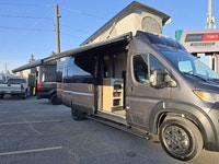 POP-TOP B-CLASS RV \ SLEEPS 4 \ 21 FEET LONG \ ROOF MOUNT 13,500 BTU AIR CONDITIONER \ GASOLINE FIRE... (image 5)
