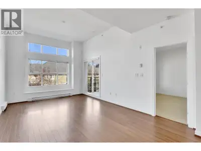 Available ASAP. Welcome to MacPherson Walk in the heart of Metrotown! This freshly painted 1-bedroom...