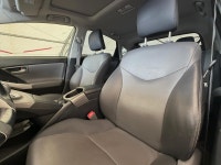 The 2012 Toyota Prius Liftback is the third-generation iteration of the iconic hybrid, known for its... (image 5)