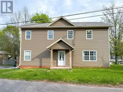 **Click on the MULTIMEDIA link for a VIRTUAL TOUR VIDEO of the Property** The charming three-year-ol...