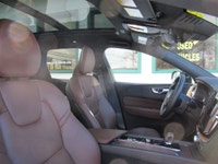 Fresh from the Volvo store this beautiful XC60 has a clean Carfax, two sets of keys and warranty rem... (image 8)