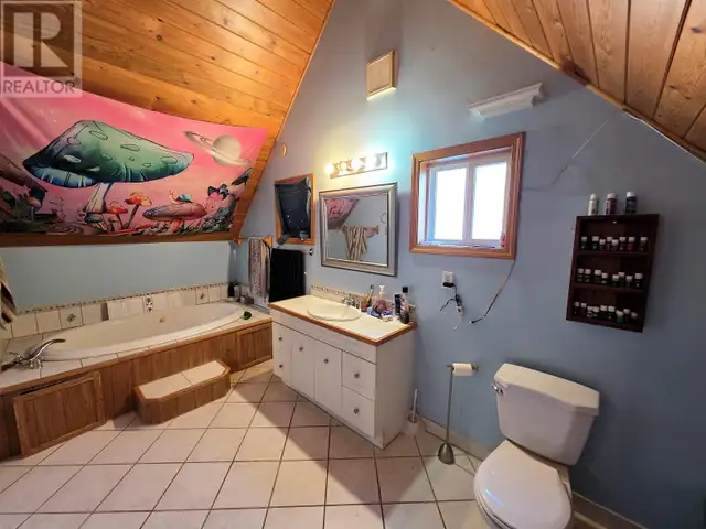 18715 GRANTHAM ROAD Houston, British Columbia in Houses for Sale in Smithers - Image 14