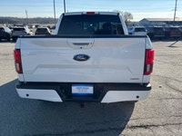 Lariat SuperCrew, Twin Panel Moonroof, Tow Pkg, Navigation, Tailgate Step, 2.7L, Great Service Recor... (image 8)