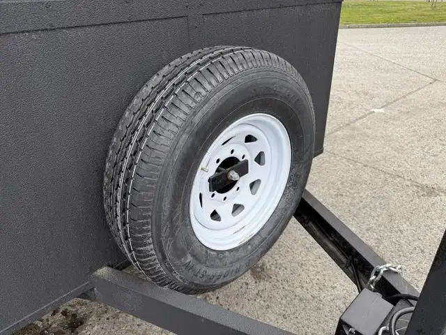 2025 shuttle Office 20-Foot Mobile Office Trailer in Cargo & Utility Trailers in Richmond - Image 35