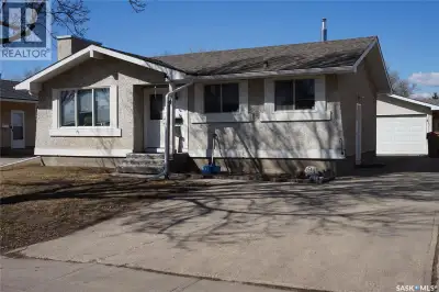 Welcome to this well-maintained bungalow nestled on a quiet crescent in a desirable, family-friendly...
