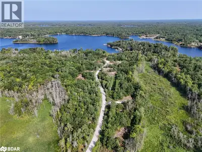 A once-in-a-lifetime opportunity—welcome to one of Georgian Bay’s largest privately held waterfront...