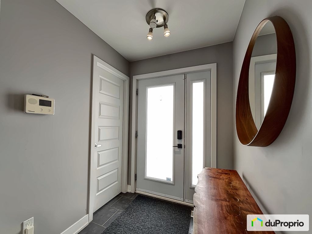 $900,000 - 2 Storey for sale in St-Constant — photo 3