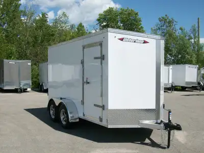 Remorque neuve Aluminium 6' x 12' v-nose 2 essieux 3500lb. avec mags EN SUPLEMENT PAS INCLUS suspens...