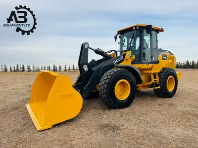 2020 Deere 544L Fully loaded unit 9538 Hrs Quick attach (Hi vis) 3rd valve Fully loaded unit Located...