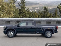 4WD Crew Cab 172 Denali ... Engine: Turbocharged Diesel V8 6.6L/ Safety Equipment StabiliTrak, stabi... (image 1)