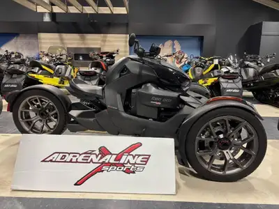 2024 Can-Am RYKER 900 2024 Can-Am RYKER 900 Découvrez le 2024 Can-Am RYKER 900 d'occasion chez Adrén...