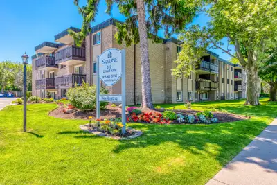 St. Catharines 2 Bedroom Apartment for Rent: