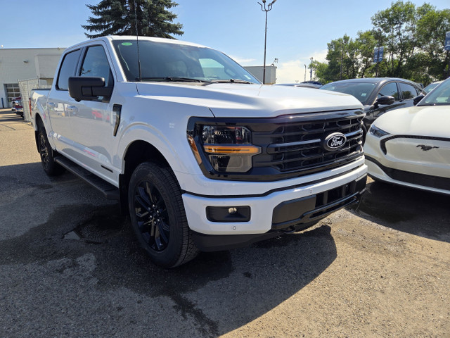 2025 Ford F-150 XLT | BLACK APP PKG PLUS | TOW PKG | BED PKG in Cars & Trucks in Calgary - Image 4